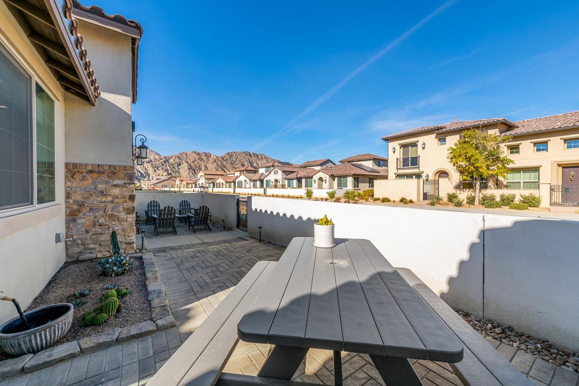 ラキンタ Gated Pga West 2023 New Build - Ev Friendlyヴィラ エクステリア 写真
